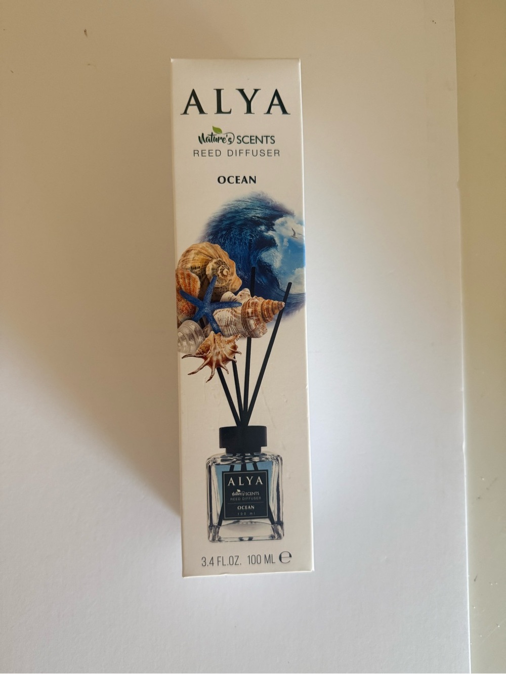 ALYA Ocean Reed Diffuser - Blue and Black